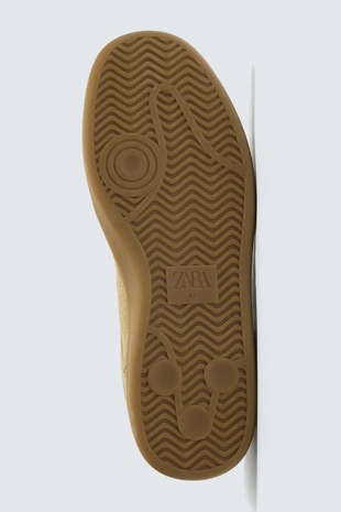 Кожаные кроссовки с контрастной подошвой- Заказать в России