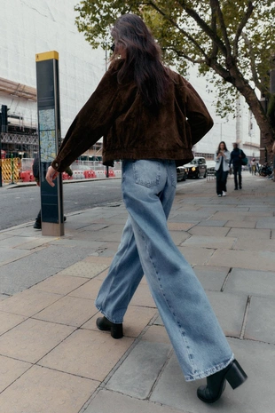 Джинсы Z1975 WIDE LEG с высокой посадкой и плетеным ремнем, полной длины- Заказать в России