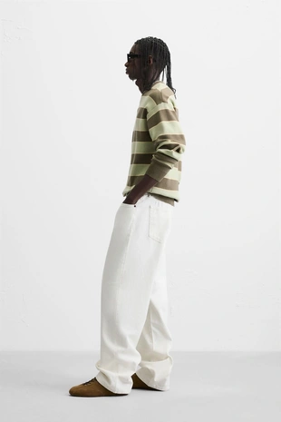 Свитер из мягкой рельефной ткани- Заказать в России