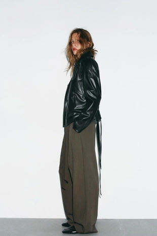 Короткий тренч из искусственной кожи- Заказать в России