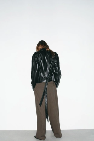 Короткий тренч из искусственной кожи- Заказать в России