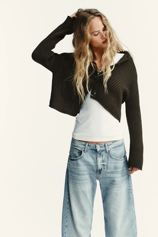 Джинсы TRF SHIFTED SEAM с низкой посадкой- Заказать в России