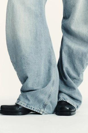 Джинсы TRF SHIFTED SEAM с низкой посадкой- Заказать в России