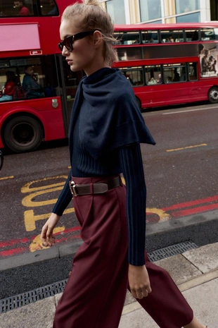 Брюки с защипами и ремнем- Заказать в России