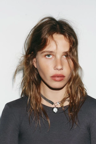 Набор из 3 колье с подвесками «часы» и шармами- Заказать в России