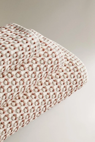 Махровое полотенце из текстурированного хлопка- Заказать в России