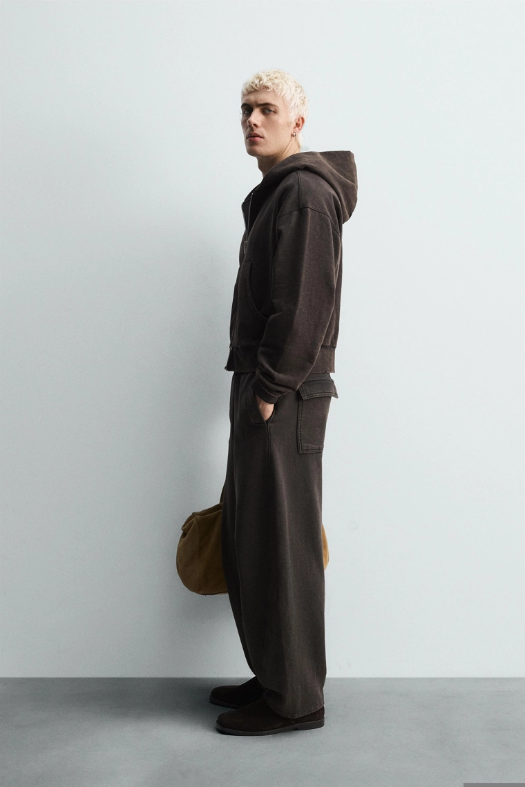 Брюки-джоггеры с карманами