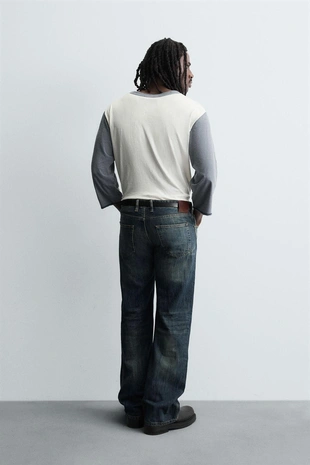 Джинсы FLARE FIT с заниженной талией- Заказать в России