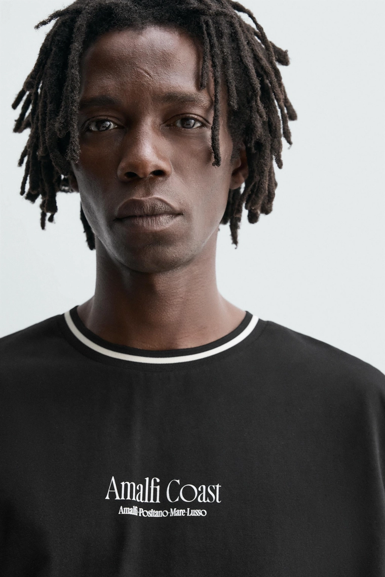 Футболка с текстурным принтом слогана