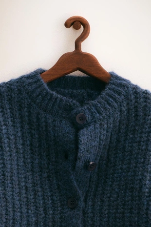 ZARA TIMELESS — кардиган крупной вязки из шерсти- Заказать в России