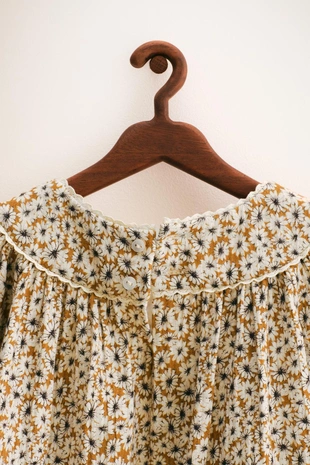 Mustard | 6460/526/305 - Zara ZARA TIMELESS - блуза с цветочным принтом