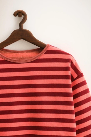 Coral | 1037/552/679 - Zara ZARA TIMELESS - полосатая толстовка