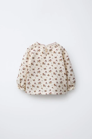 Жатая футболка в цветочек- Заказать в России