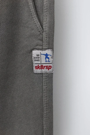 Брюки-джоггеры GARMENT DYE- Заказать в России