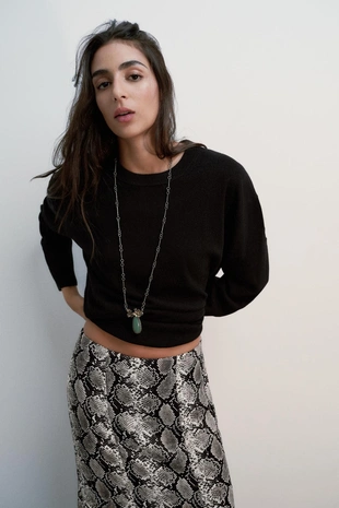 Атласная юбка миди с анималистическим принтом- Заказать в России