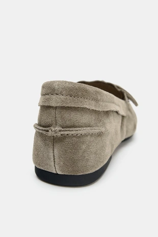 Замшевые лоферы с кисточками- Заказать в России