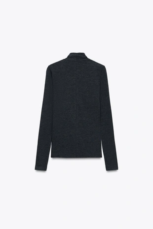 Футболка с драпировкой спереди- Заказать в России