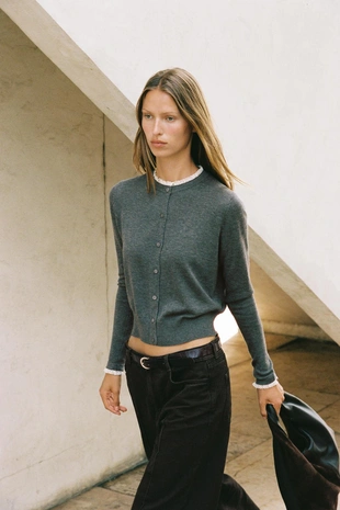 Кардиган с комбинированной кружевной отделкой- Заказать в России