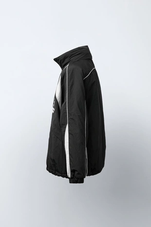 Куртка WATER REPELLENT с капюшоном UEFA CHAMPIONS LEAGUE ®- Заказать в России