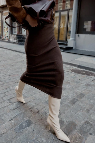 Трикотажная юбка-миди с разрезом- Заказать в России