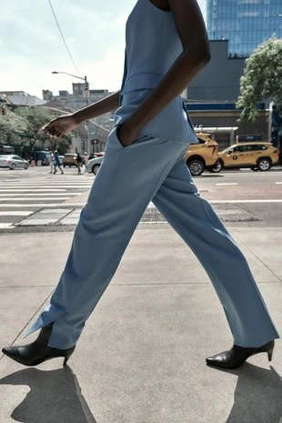 Брюки FLARE с боковыми разрезами- Заказать в России