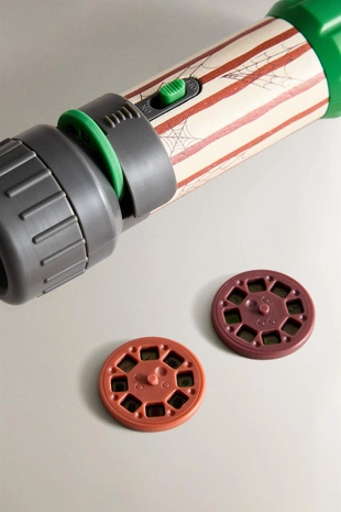 Детская проекторная игрушка на хэллоуин- Заказать в России