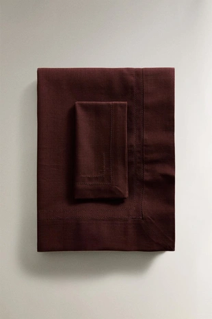 Хлопковый скатерть с отделкой глубоким пике- Заказать в России