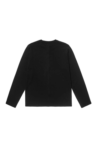 Футболка с длинными рукавами и швом