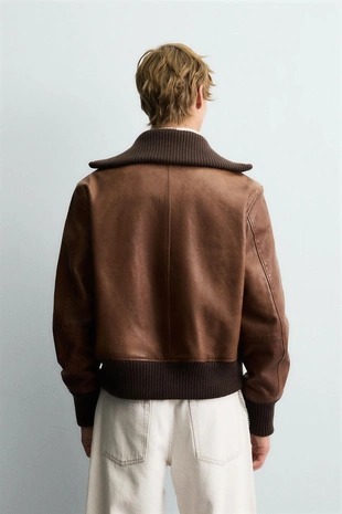 Кожаная куртка классического кроя- Заказать в России