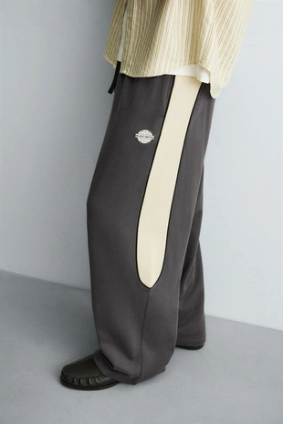 Брюки свободного кроя в стиле COLOR BLOCK- Заказать в России