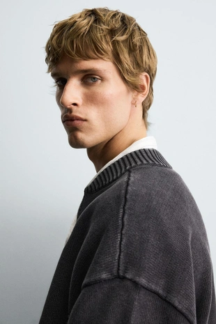 Трикотажный бомбер с эффектом потертости- Заказать в России