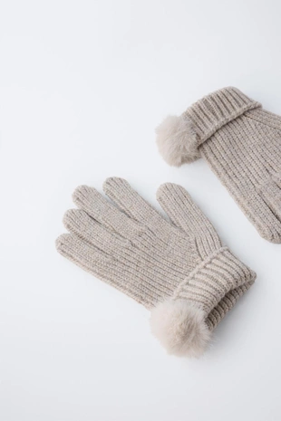 Трикотажные перчатки с помпоном