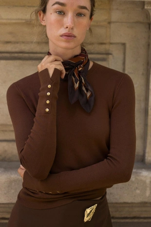 Базовый однотонный джемпер