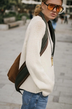 Свитер крупной вязки- Заказать в России