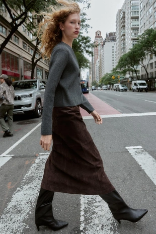 Трикотажный кардиган с V-образным вырезом- Заказать в России