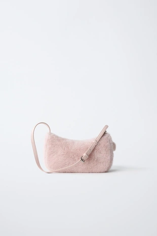 Сумка SHOULDER PELO CHARM- Заказать в России