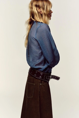 Блуза с воланами- Заказать в России