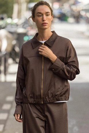 Атласная куртка на молнии- Заказать в России