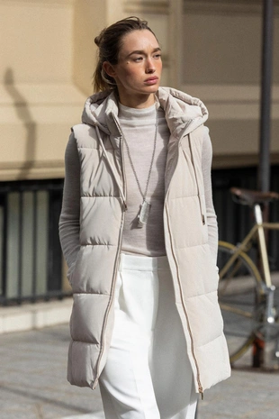 Купить Zara Длинный стеганый жилет с капюшоном