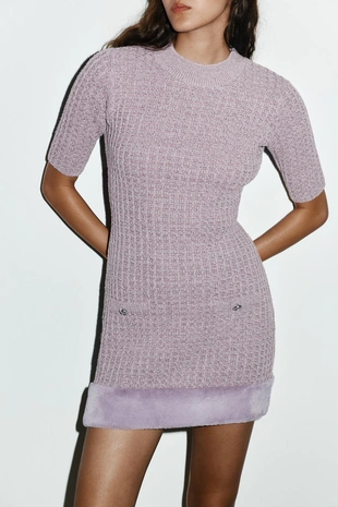 Платье с фактурной отделкой и эффектом меха- Заказать в России