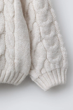 Вязаный свитер с узором «косы»- Заказать в России