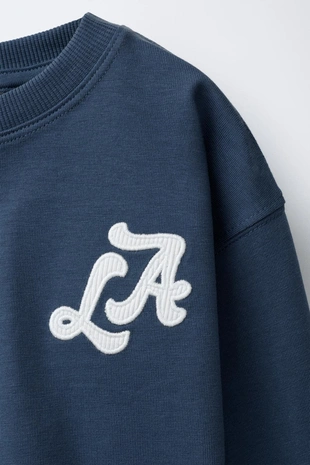 Футболка с вышивкой «города»- Заказать в России