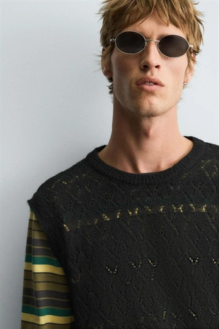 Ажурный трикотажный жилет- Заказать в России