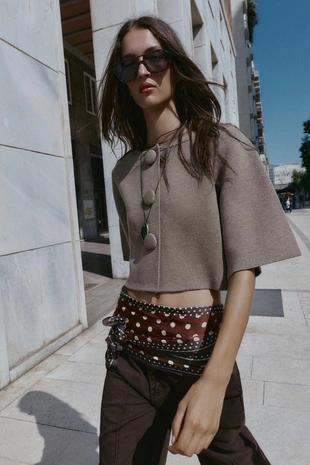 Кардиган с обтянутыми пуговицами- Заказать в России