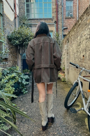 Вельветовая куртка с воротником- Заказать в России