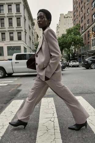 Прямые брюки из ткани с эффектом рогожки- Заказать в России