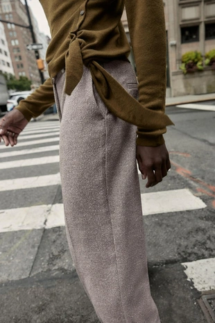 Прямые брюки из ткани с эффектом рогожки- Заказать в России