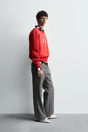 Толстовка MINNIE + MICKEY HARRY LAMBERT FOR ZARA X DISNEY- Заказать в России