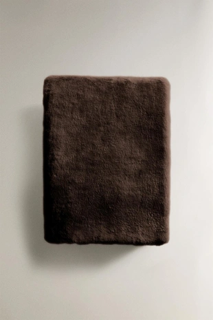 Плед из искусственного меха- Заказать в России