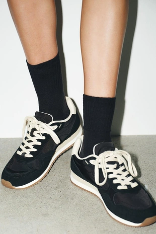 Контрастные беговые кроссовки- Заказать в России